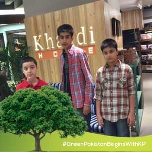 Meet your Posher, Nadia